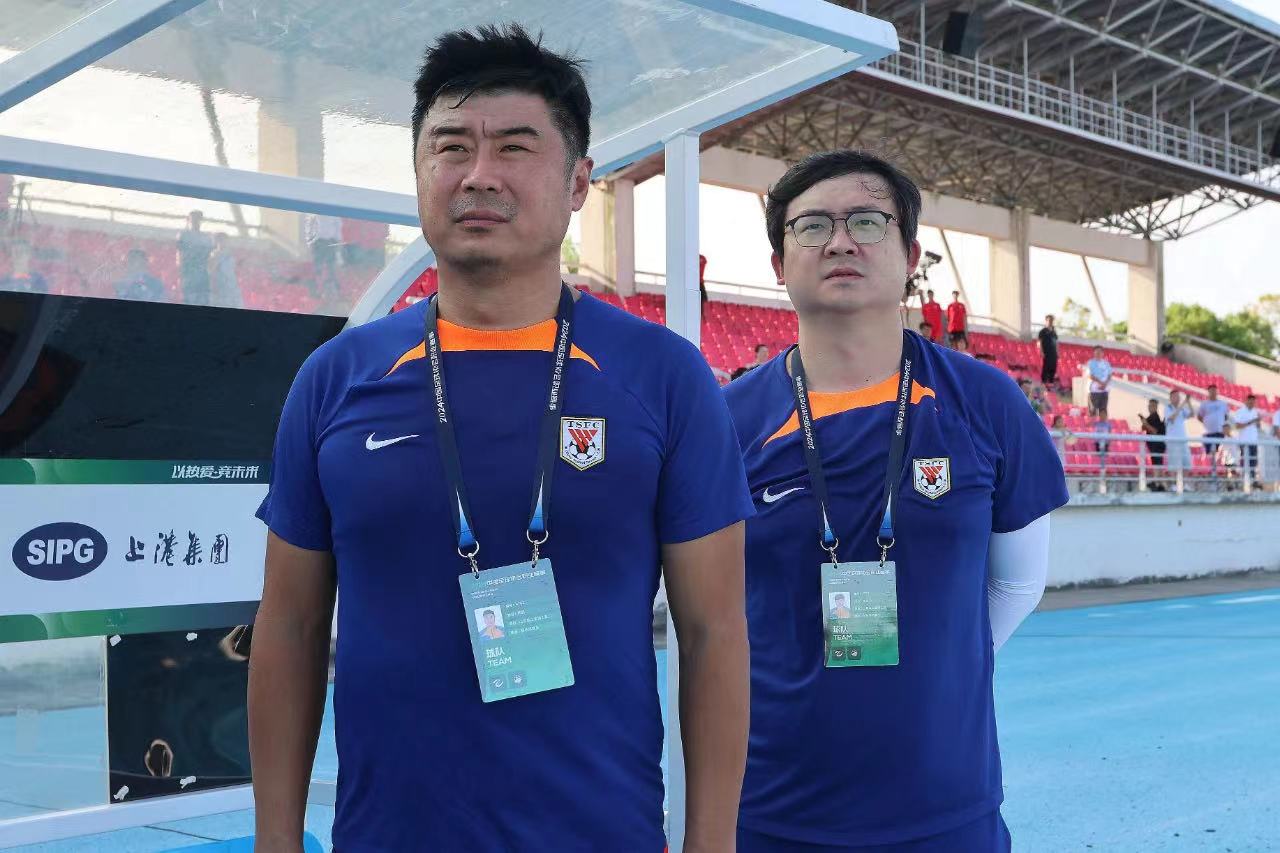 星空体育-韩鹏：泰山新老交替不能一下全换年轻球员，会发挥老将作用带新人