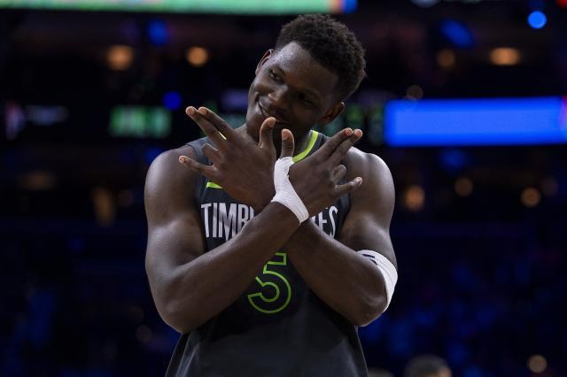 星空体育下载-【早报】联赛踢平小蜜蜂，阿森纳雄心已在欧冠！