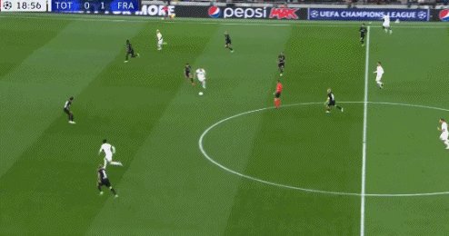 星空体育-【早报】老巴萨要带着神莱万去踢欧联了？